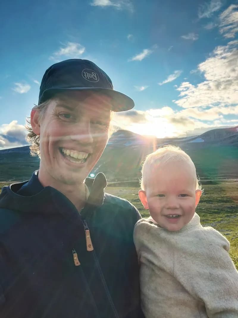Solnedgang over norske bjerge